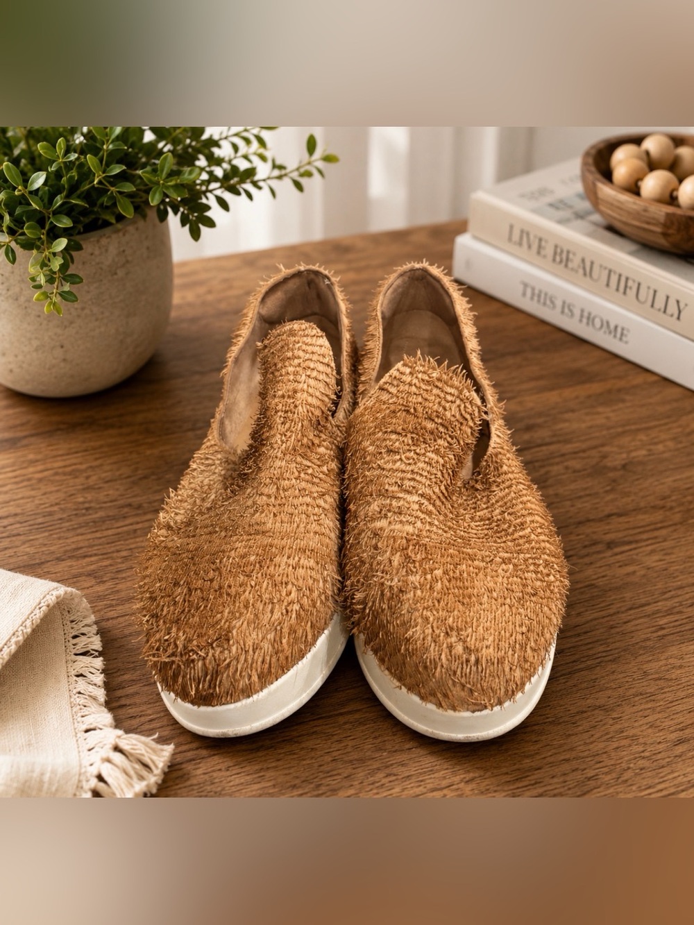 Antelope Brown Textured scoop Loafers sneakers j41 size 40